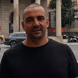 אמיר לוי
